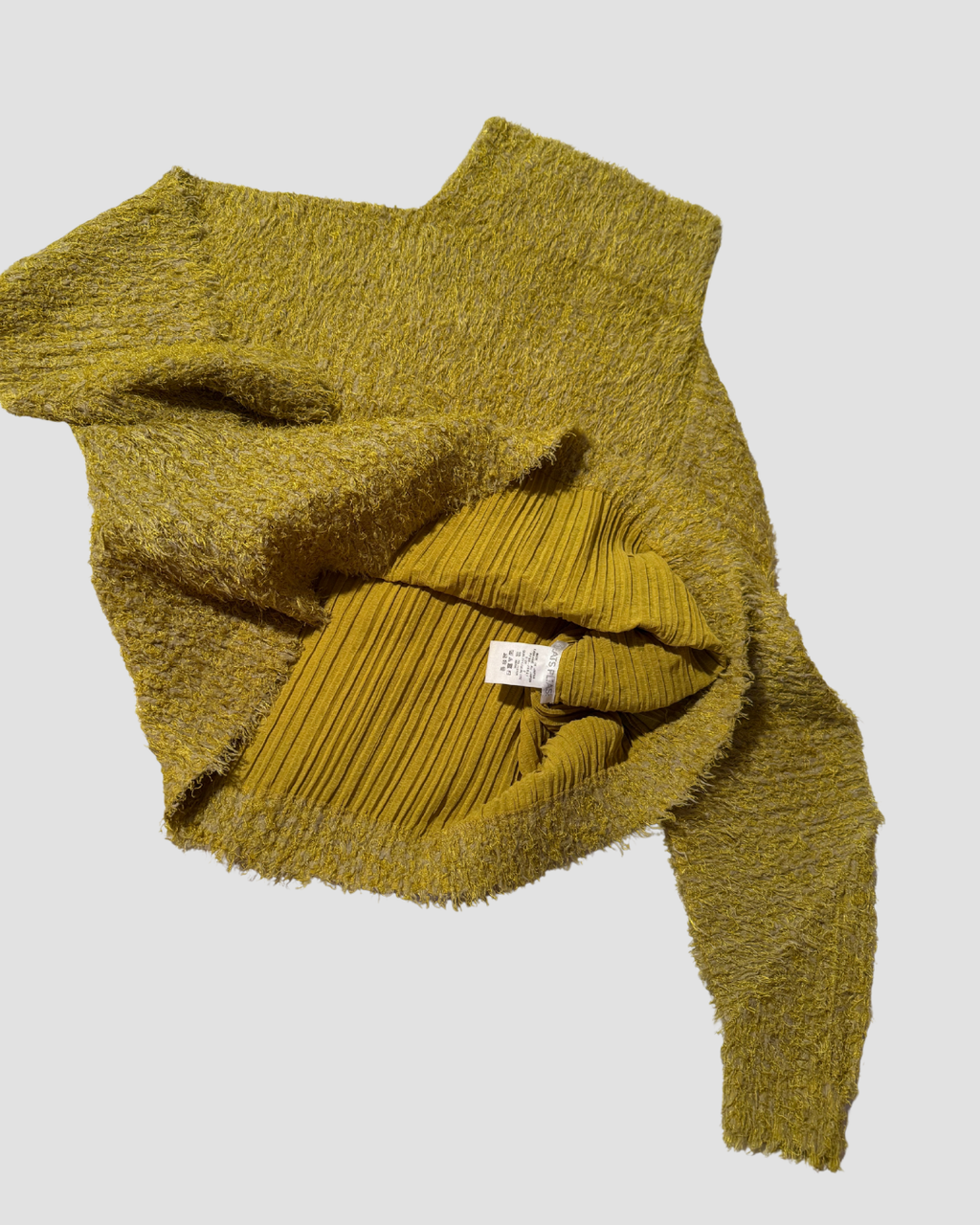 ISSEY MIYAKE PLEATS PLEASE fuzzy pullover